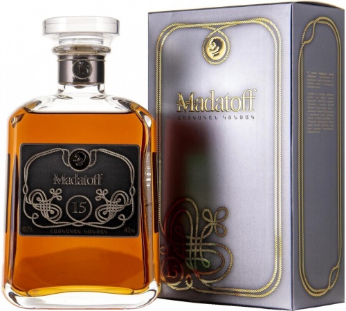 Купить Коньяк "Madatoff" 15 Years Old, gift box, 0.7 л - "Мадатовъ" 15 ...